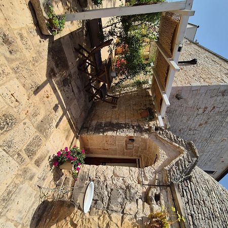 Il Trullo Di Nonna Lella Guest House Castellana Grotte Exterior photo