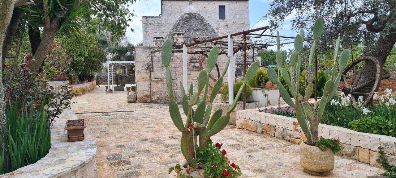 Il Trullo Di Nonna Lella Guest House Castellana Grotte Exterior photo