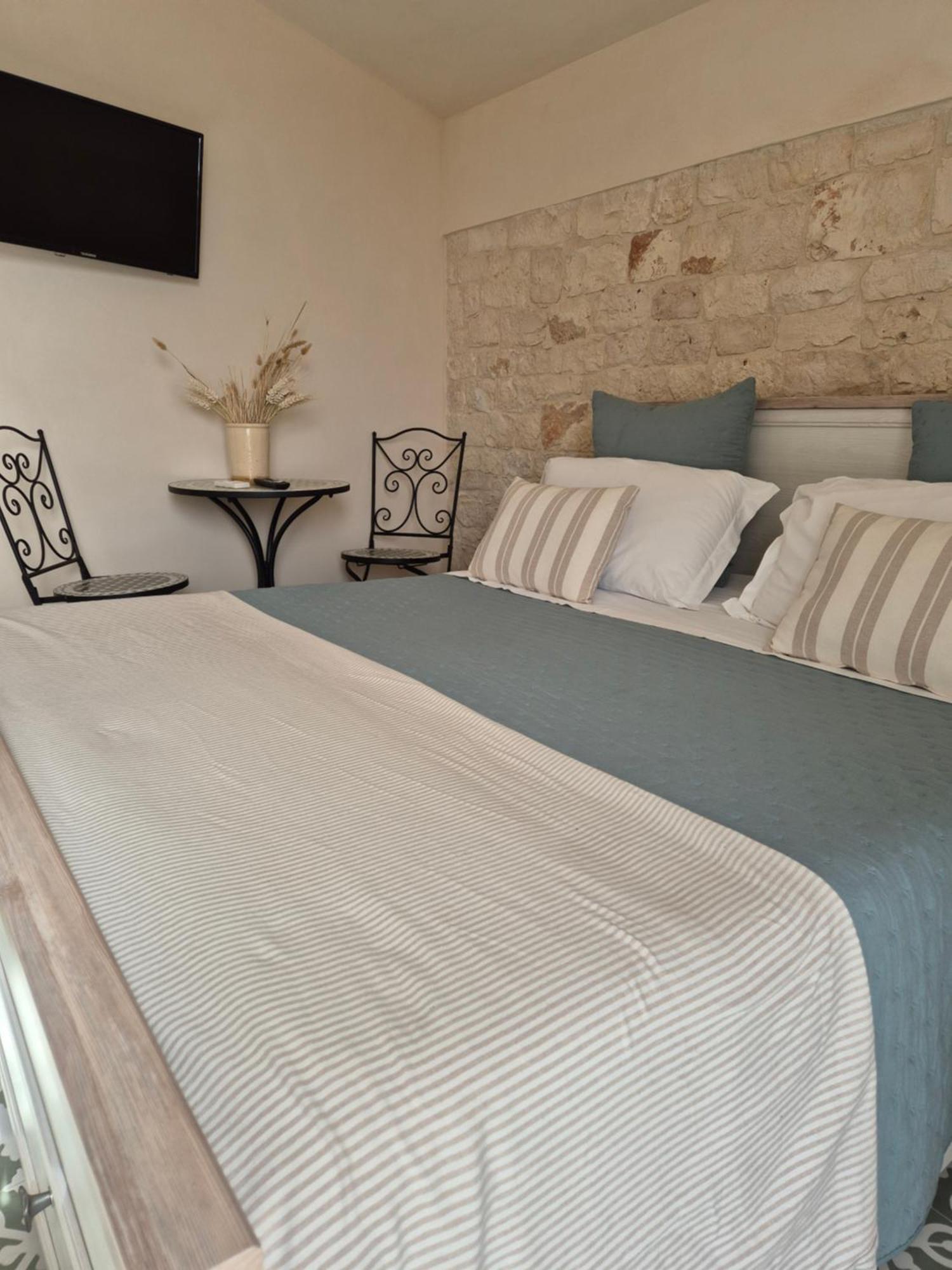 Il Trullo Di Nonna Lella Guest House Castellana Grotte Exterior photo