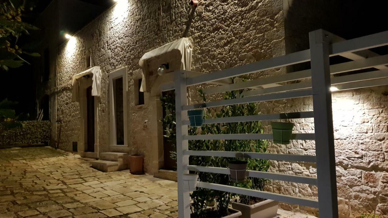 Il Trullo Di Nonna Lella Guest House Castellana Grotte Exterior photo